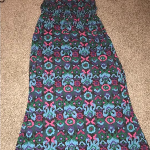 Dress - Picture 1 of 1